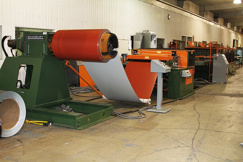 Bradbury Pre-Cut Panel Rollforming Lines with Flying Shear